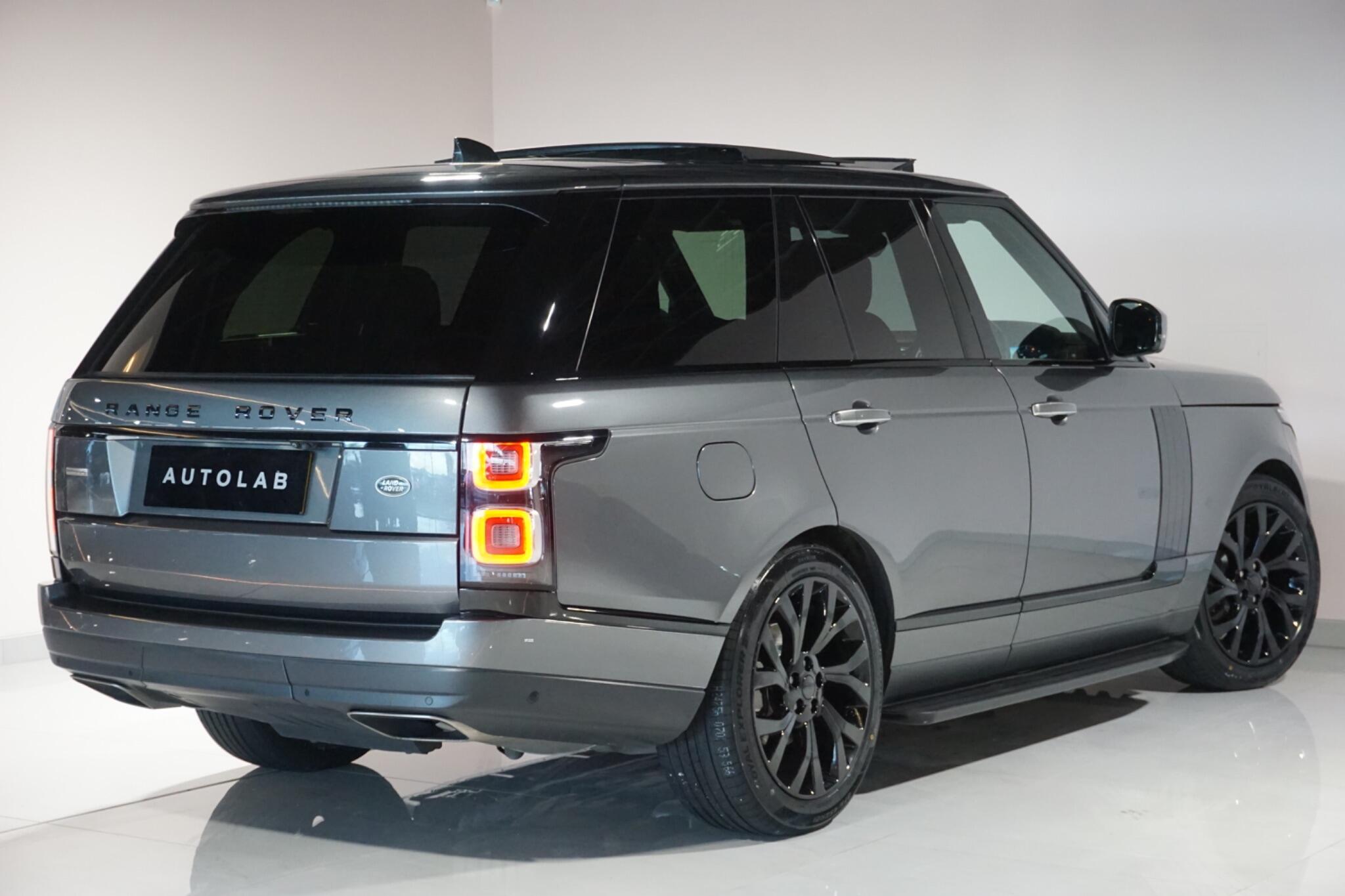 Land Rover Range Rover 3.0 SD V6 Autobiography SUV 5dr Diesel Auto 4WD Euro 6 (s/s) (275 ps)